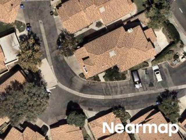 Condo for sale in Canyon Country, California