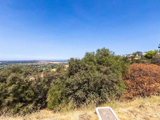 Land for sale in California