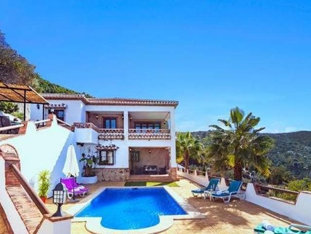 Casa en alquiler en La Axarquía, Andalucía