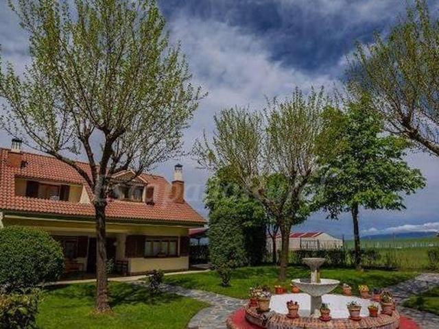 Casa en alquiler en Valverde Del Majano, Castilla y León