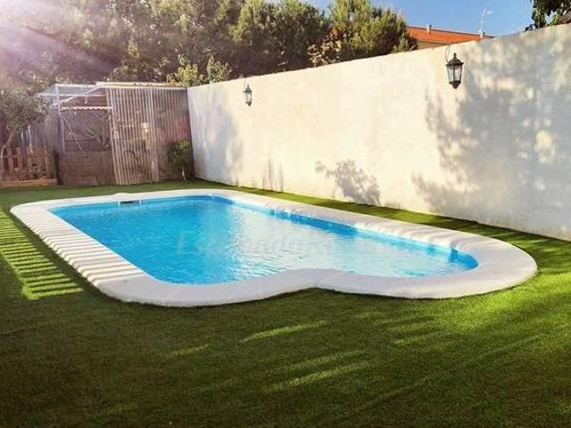 Casa en alquiler en Casas De Benítez