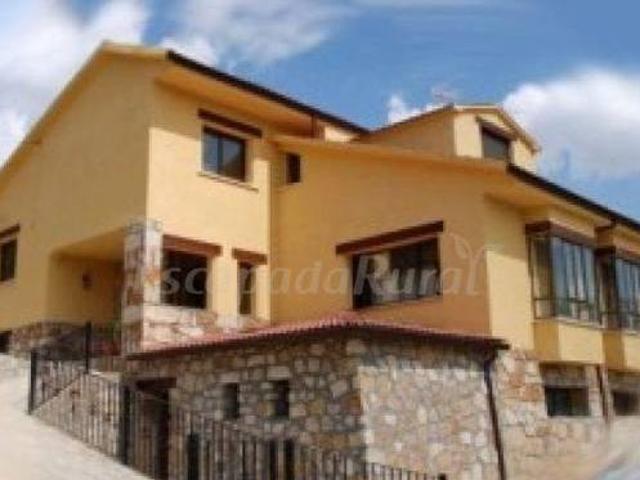 Casa en alquiler en Poveda De La Sierra, Castilla-La Mancha