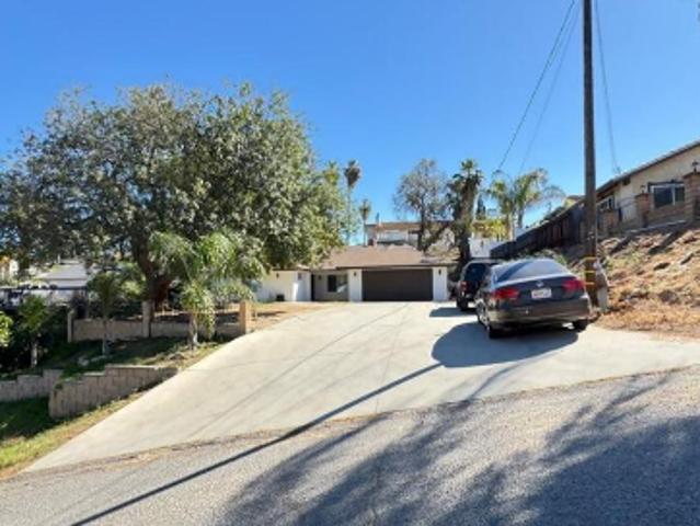 House for sale in Riverside, Riverside County