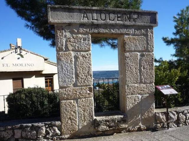 Casa en alquiler en Alocén, Guadalajara