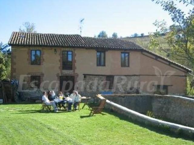 Casa en alquiler en Respenda De La Peña, Castilla y León