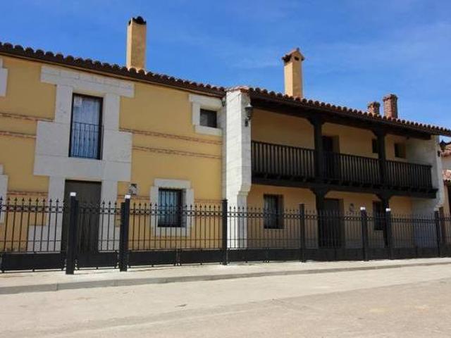 Casa en alquiler en Villota Del Páramo, Castilla y León
