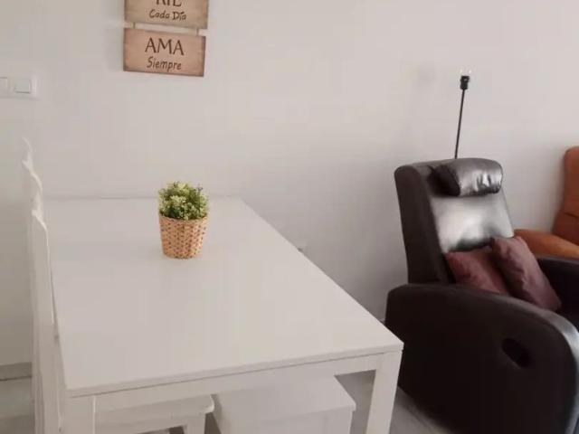 Apartamento en alquiler en Nuevo Portil, Costa Occidental