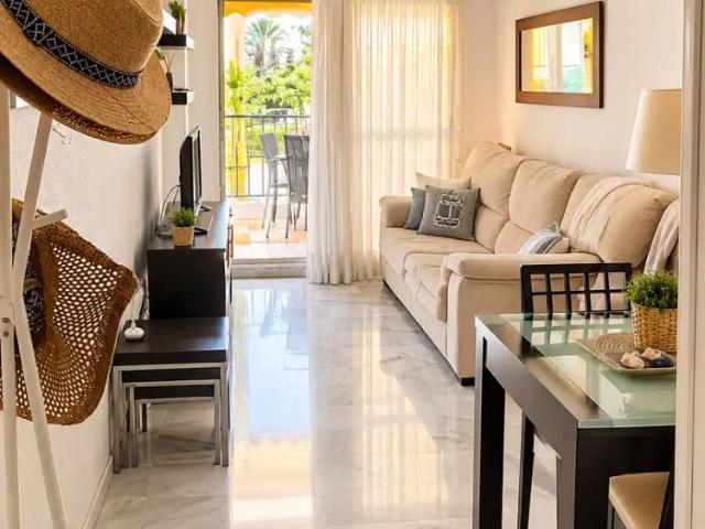 Apartamento en alquiler en Nuevo Portil, Costa Occidental