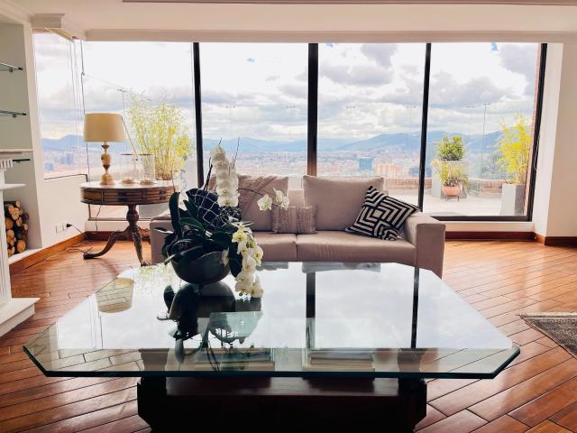 Apartamento en arriendo en Ricaurte, Bogotá