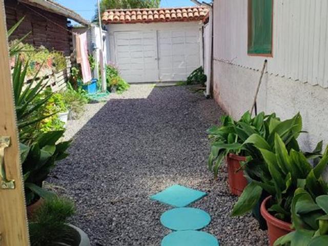 El Tabo, Calle Bolivia, las cruces