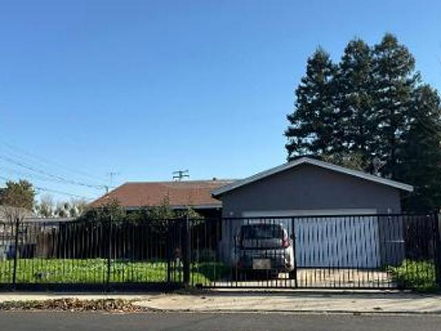 House for sale in Modesto, California