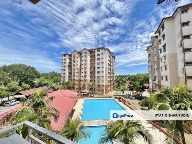 Condominium for sale in Petaling, Alam Impian