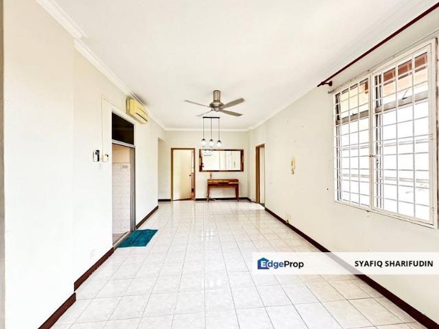 Condominium for sale in Petaling, Alam Impian