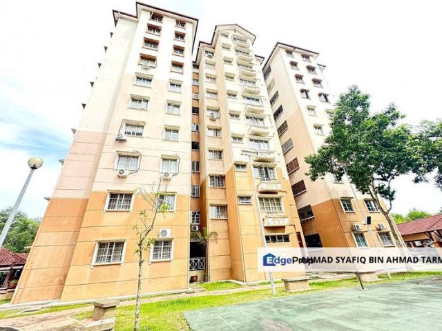 Condominium for sale in Petaling, Alam Impian