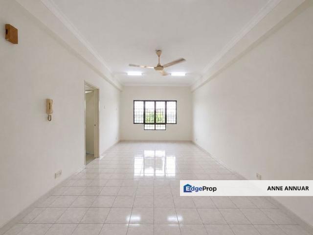Condominium for sale in Petaling, Alam Impian