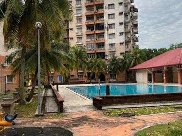 Condominium for sale in Petaling, Alam Impian