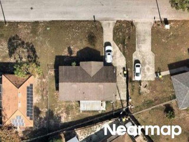 House for sale in Auburndale, Florida