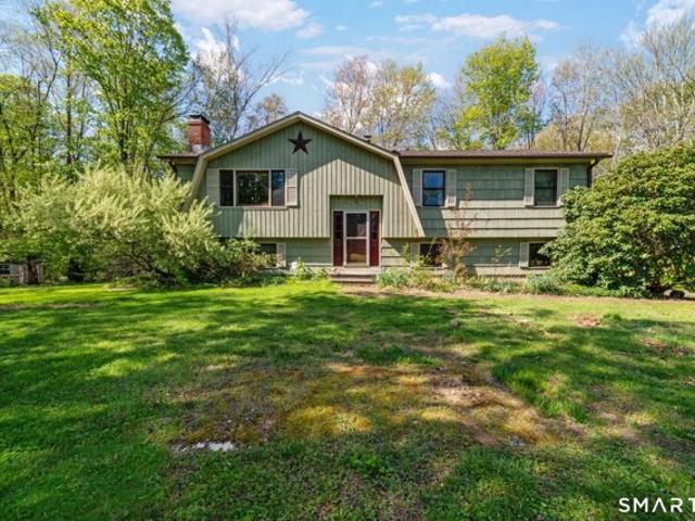 House for sale in Southbury, Connecticut