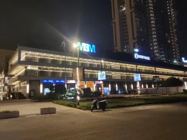 Commercial for sale in Hariana