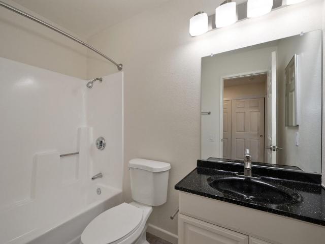 Apartment for rent in Carlsbad, California