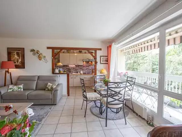 Appartement vente à La Clef de Saint-Pierre, Élancourt