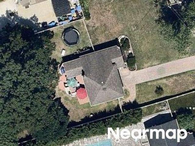 House for sale in Bohemia, New York