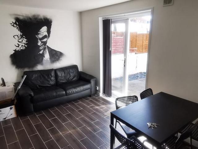 House for rent in Coedffranc, Jersey Marine