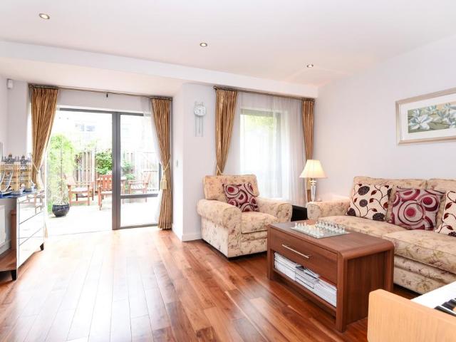 House for rent in Sands End, Greater London
