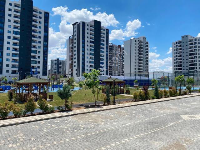 Talaytepe Mah., Kayapınar içerisinde kiralık mülk