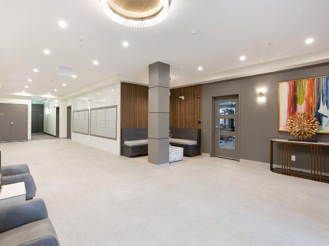 Apartment for rent in Meadowlark Park, Calgary