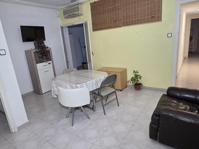 Apartamento en alquiler en El Trinquete, Elda