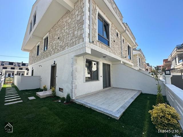 Alandere Mahallesi, Kocaali içerisinde satılık Villa