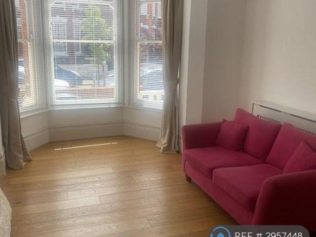 Apartment for rent in Crouch End, Greater London