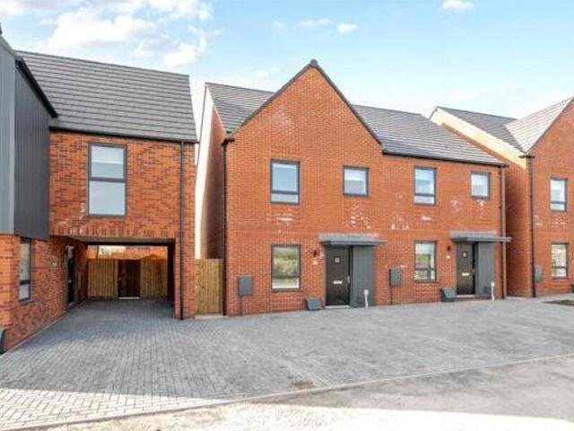 House for rent in Lyons, Greater London