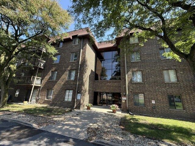 Condo for sale in Homewood, Illinois