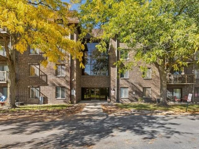 Condo for sale in Homewood, Illinois