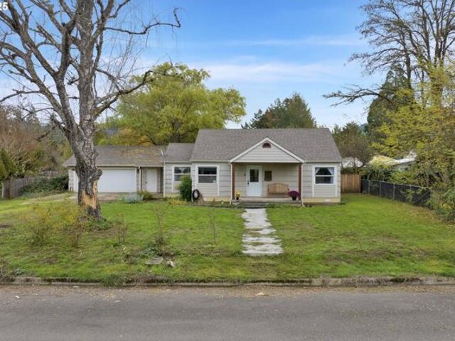 House for sale in Oregonia