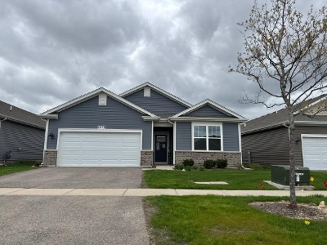 House for sale in Mchenry, Illinois