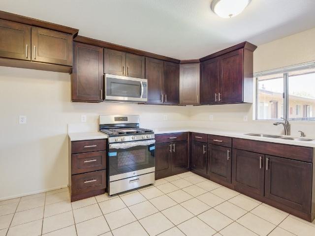 Apartment for rent in Ontario, California