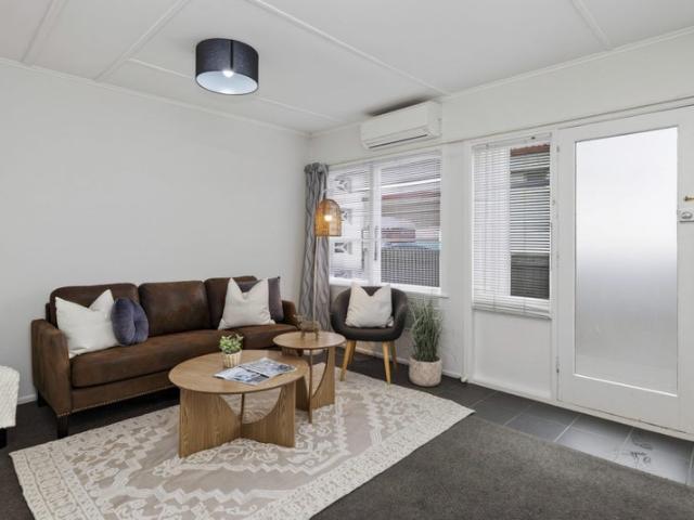 House for rent in Pauatahanui, Wellington