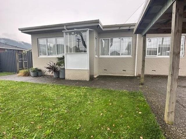 House for rent in Pauatahanui, Wellington