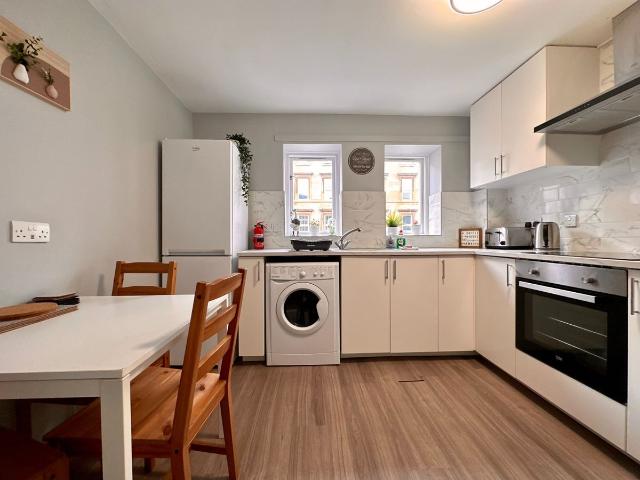 Apartment for rent in Sandyford, Scotland