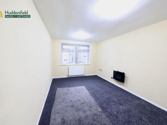 Apartment for rent in Milnsbridge, Kirklees