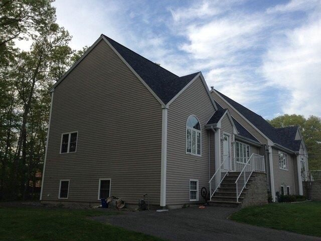 Condo for sale in Bristol, Massachusetts