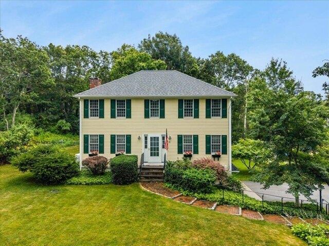 House for sale in Cataumet, Massachusetts