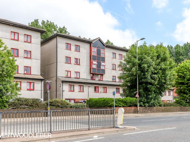 Apartment for rent in Waltham Cross, Broxbourne
