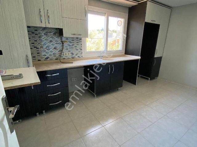 Güzelbahçe, İzmir içerisinde kiralık mülk