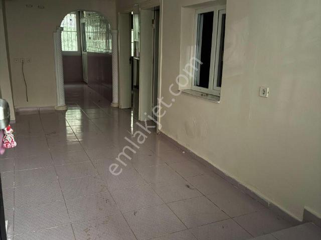 Yüreğir, Adana içerisinde kiralık Villa