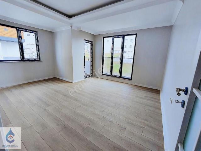 Çayirova, Kocaeli içerisinde satılık mülk