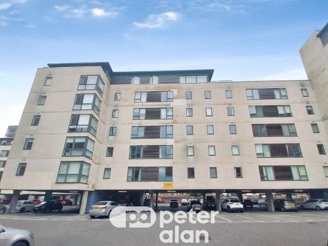 House for rent in Cardiff Bay, Falcon Lodge